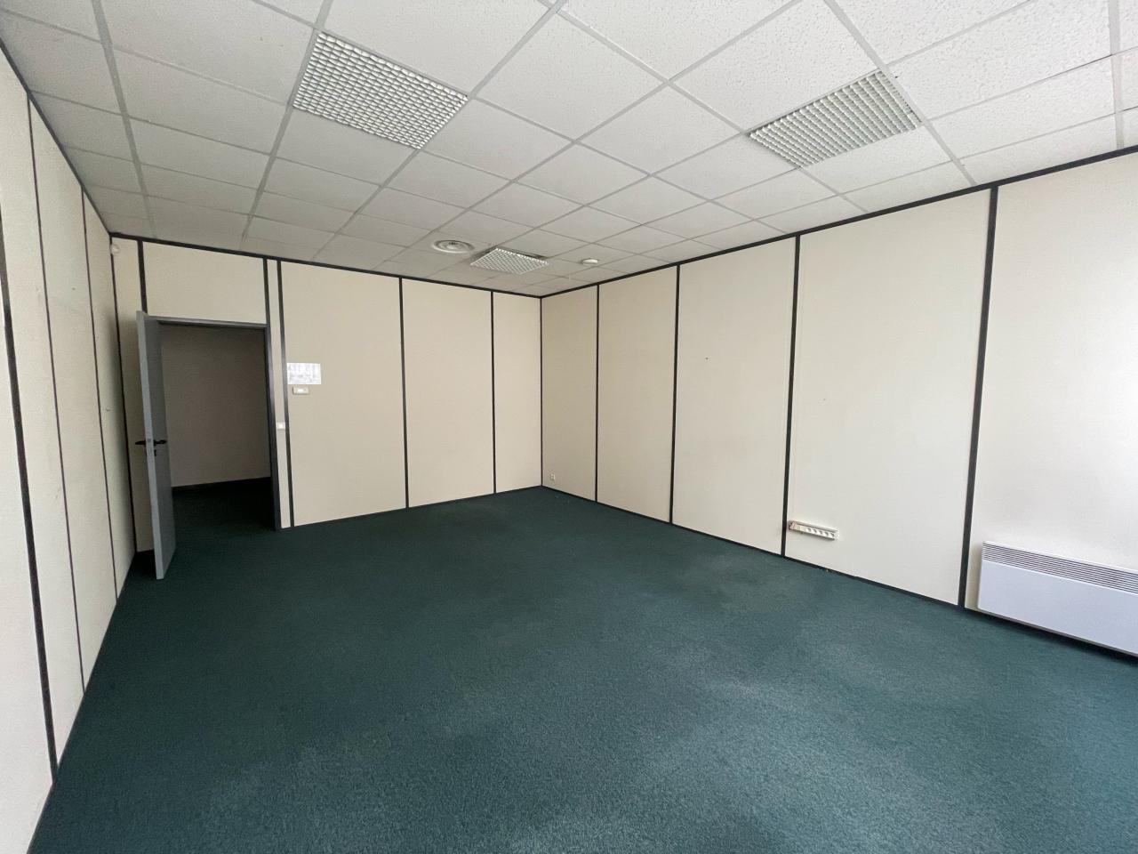 Bureau Sainte-Luce-sur-Loire 150m² Location bureau Sainte-Luce-sur-Loire Loire-Atlantique OLBUR2528775 4